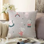 Gri Zeminde Sevimli Tavşanlar Dijital Baskılı Özel Tasarım Modern Raşel Kadife Yastık Kırlent Kılıfı Realhomes