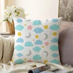 - Print - Realhomes  Beyaz Zeminli Bulut Ve Ay Desenli Dijital Baskılı Özel Tasarım Modern Raşel Kadife Yastık Kırlent Kılıfı Realhomes