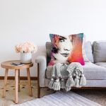 - Sonil-K120-Gorsel-1 - Realhomes Suluboya Kadın Figürü Dijital Baskılı Dekoratif Modern Raşel Kadife Yastık Kırlent Kılıfı Realhomes