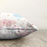 - Sonil-K1217-Gorsel-2 - Realhomes Sevimli Bulut Temalı Dijital Baskılı Özel Tasarım Modern Raşel Kadife Yastık Kırlent Kılıfı Realhomes