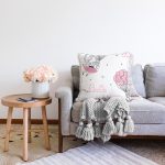 - Печать - Realhomes Balonlu Kız Motifli Dijital Baskılı Özel Tasarım Modern Raşel Kadife Yastık Kırlent Kılıfı Realhomes