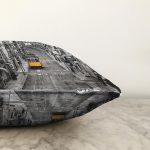 - Sonil-K123-Gorsel-2 - Realhomes Şehir Tramvay Desenli Dijital Baskılı Dekoratif Modern Raşel Kadife Yastık Kırlent Kılıfı Realhomes