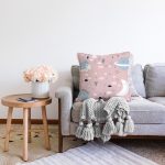 - Web - Realhomes Uyku Odası Temalı Dijital Baskılı Özel Tasarım Modern Raşel Kadife Yastık Kırlent Kılıfı Realhomes