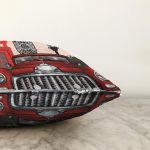 - Sonil-K126-Gorsel-2 - Realhomes  London Klasik Araba Desenli Dijital Baskılı Dekoratif Modern Raşel Kadife Yastık Kırlent Kılıfı Realhomes