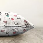 - panda09 - Realhomes Uçan Balonlu Panda Desenli Dijital Baskılı Özel Tasarım Modern Raşel Kadife Yastık Kırlent Kılıfı Realhomes