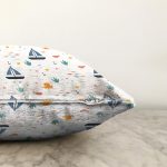 - Mobile - Realhomes Denizci Temalı Bebek Desenli Dijital Baskılı Özel Tasarım Modern Raşel Kadife Yastık Kırlent Kılıfı Realhomes