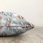 - Sonil-K1302-Gorsel-2 - Realhomes  Uçan Balon Bulut Ve Ay Desenli Dijital Baskılı Özel Tasarım Modern Raşel Kadife Yastık Kırlent Kılıfı Realhomes