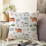 - Seamless pattern of hand drawn cow and cloud in the white backdr - Realhomes  Sevimli İnek Desenli Dijital Baskılı Özel Tasarım Modern Raşel Kadife Yastık Kırlent Kılıfı Realhomes