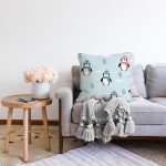 Atkılı Penguen Desenli Dijital Baskılı Özel Tasarım Modern Raşel Kadife Yastık Kırlent Kılıfı Realhomes