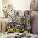 Sarı Tramvay Dijital Baskılı Dekoratif Modern Raşel Kadife Yastık Kırlent Kılıfı Realhomes