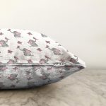 - Sonil-K1432-Gorsel-2 - Realhomes Fil Ve Kelebek Desenli Dijital Baskılı Özel Tasarım Modern Raşel Kadife Yastık Kırlent Kılıfı Realhomes