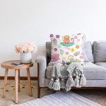 - Seamless pattern with cute cats - Realhomes Çiçek Ve Kedi Desenli Dijital Baskılı Özel Tasarım Modern Raşel Kadife Yastık Kırlent Kılıfı Realhomes