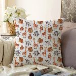 Sevimli Orman Hayvanları Desenli Dijital Baskılı Özel Tasarım Modern Raşel Kadife Yastık Kırlent Kılıfı Realhomes