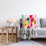 Renkli Arka planda Kelebekler Dijital Baskılı Dekoratif Modern Raşel Kadife Yastık Kırlent Kılıfı Realhomes