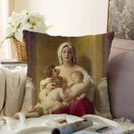 - Sonil-K1545-Gorsel - Realhomes Çocuk Emziren Anne Dijital Baskılı Dekoratif Modern Raşel Kadife Yastık Kırlent Kılıfı Realhomes