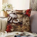 - Vintage collage - Realhomes  Kağıt Üzerinde Çiçek Ve Anahtar Desenli Dijital Baskılı Dekoratif Modern Raşel Kadife Yastık Kırlent Kılıfı Realhomes