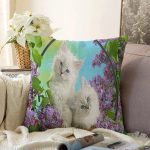 - SSJ-154922 - Realhomes Çiçekler İçinde Sevimli Yavru Kediler Dijital Baskılı Dekoratif Modern Raşel Kadife Yastık Kırlent Kılıfı Realhomes