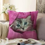- Sonil-K185-Gorsel - Realhomes Sevimli Yavru Kedi Desenli Dijital Baskılı Dekoratif Modern Raşel Kadife Yastık Kırlent Kılıfı Realhomes