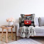 - Sonil-K197-Gorsel-1 - Realhomes  Taksimde Tramvay Desenli Dijital Baskılı Dekoratif Raşel Kadife Yastık Kırlent Kılıfı Realhomes