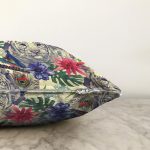 - Sonil-K3424-Gorsel-2 - Realhomes Özel Tasarım Suluboya Amazon Desenli Dijital Baskılı Raşel Kadife Yastık Kırlent Kılıfı Realhomes