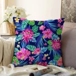 - Sonil-K3426-Gorsel - Realhomes Siyah Zeminde Tropikal Desenli Özel Tasarım Dijital Baskılı Modern Raşel Kadife Yastık Kırlent Kılıfı Realhomes