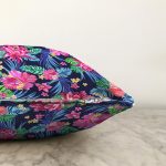 - Sonil-K3426-Gorsel-2 - Realhomes Siyah Zeminde Tropikal Desenli Özel Tasarım Dijital Baskılı Modern Raşel Kadife Yastık Kırlent Kılıfı Realhomes