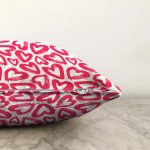 Realhomes Modern Çizimli Kalpler Tasarımlı Dijital Baskılı Modern Raşel Kadife Yastık Kırlent Kılıfı Realhomes