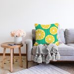 - Sonil-K3471-Gorsel-1 - Realhomes Yeşil Zeminde Limonlar Özel Tasarımlı Modern Raşel Kadife Yastık Kırlent Kılıfı Realhomes