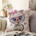 - Sonil-K3477-Gorsel - Realhomes Kedicik Özel Tasarımlı Dijital Baskılı Modern Raşel Kadife Yastık Kırlent Kılıfı Realhomes