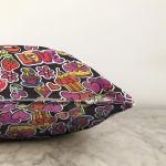 - Sonil-K3489-Gorsel-2 - Realhomes  Siyah Zeminde Love Özel Tasarımlı Dijital Baskılı Modern Raşel Kadife Yastık Kırlent Kılıfı Realhomes