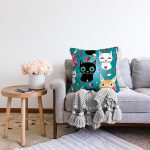 - Sonil-K3491-Gorsel-1 - Realhomes Mavi Zeminde Kedicikler Özel Tasarım Modern Raşel Kadife Yastık Kırlent Kılıfı Realhomes