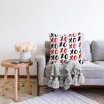 - Sonil-K3494-Gorsel-1 - Realhomes XO Harf Tasarımlı Dijital Baskılı Modern Raşel Kadife Yastık Kırlent Kılıfı Realhomes