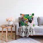 Geometrik Zeminde Tropikal Desenli Dijital Baskılı Modern Raşel Kadife Yastık Kırlent Kılıfı Realhomes