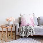 - Sonil-K3606-Gorsel-1 - Realhomes Çiçek Motifli Tasarım Dijital Baskılı Modern Raşel Kadife Yastık Kırlent Kılıfı Realhomes