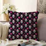 - Sonil-K3618-Gorsel - Realhomes  Siyah Zeminde İskelet Desenli Dijital Baskılı Özel Tasarım Modern Raşel Kadife Yastık Kırlent Kılıfı Realhomes