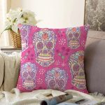 - Sonil-K3682-Gorsel - Realhomes Pembe Zeminli Kurukafa Dijital Baskılı Raşel Kadife Yastık Kırlent Kılıfı Realhomes