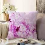 Beyaz Zeminde Pembe Çiçekler Dijital Baskılı Modern Raşel Kadife Yastık Kırlent Kılıfı Realhomes