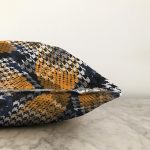 Kaz ayağı Motifli Dijital Baskılı Modern Raşel Kadife Yastık Kırlent Kılıfı Realhomes