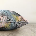 Soyut Tarzda Tropikal Yaprak Desenli Dijital Baskılı Modern Raşel Kadife Yastık Kırlent Kılıfı Realhomes