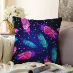 - Sonil-K3831-Gorsel - Realhomes Lacivert Zeminde Renkli Tüyler Desenli Raşel Kadife Yastık Kırlent Kılıfı Realhomes