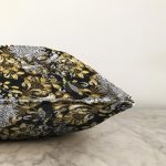 Altın Ve Çiçekli Özel Tasarım Dijital Baskılı Modern Raşel Kadife Yastık Kırlent Kılıfı Realhomes