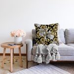 Altın Ve Çiçek Motifli Özel Tasarım Dijital Baskılı Modern Raşel Kadife Yastık Kırlent Kılıfı Realhomes