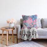 - Sonil-K3878-Gorsel-1 - Realhomes  Pembe Zeminde Mavi Zambak Motifli Dijital Baskılı Modern Raşel Kadife Yastık Kırlent Kılıfı Realhomes