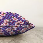 Geometrik Zeminde Çiçek Motifli Özel Tasarım Dijital Baskılı Modern Raşel Kadife Yastık Kırlent Kılıfı Realhomes