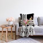 Siyah Zeminde Pembe Çiçekler Özel Tasarım Dijital Baskılı Modern Şönil Yastık Kırlent Kılıfı Realhomes