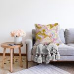 - Sonil-K3918-Gorsel-1 - Realhomes Ebru Desenli Dijital Baskılı Modern Raşel Kadife Yastık Kırlent Kılıfı Realhomes