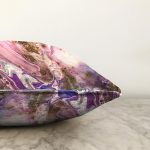 - Sonil-K3959-Gorsel-2 - Realhomes  Altın Ve Karmaşık Renk Motifli Özel Tasarım Dijital Baskılı Modern Raşel Kadife Yastık Kırlent Kılıfı Realhomes