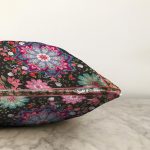 Çiçek Ve Etnik Desenli Özel Tasarım Dijital Baskılı Modern Raşel Kadife Yastık Kırlent Kılıfı Realhomes