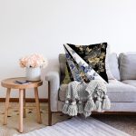 - Sonil-K3987-Gorsel-1 - Realhomes  Siyah Beyaz Zeminde Çiçek Motifli Özel Tasarım Dijital Baskılı Modern Raşel Kadife Yastık Kırlent Kılıfı Realhomes