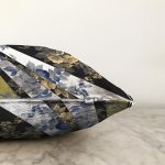 - Sonil-K3987-Gorsel-2 - Realhomes  Siyah Beyaz Zeminde Çiçek Motifli Özel Tasarım Dijital Baskılı Modern Raşel Kadife Yastık Kırlent Kılıfı Realhomes